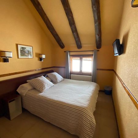 פאס דה לה קאסה Hotel Copacabana מראה חיצוני תמונה